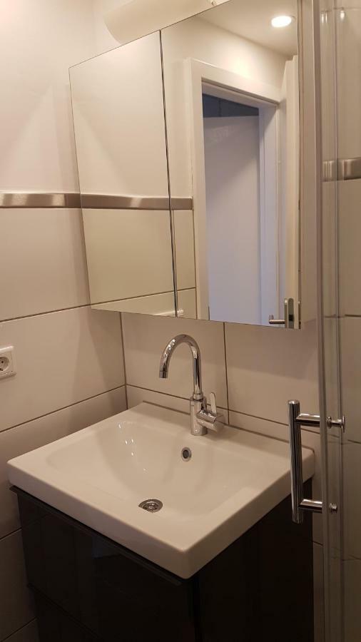 Sonniges Modernes Appartement Hoehenberg Kolín nad Rýnem Exteriér fotografie